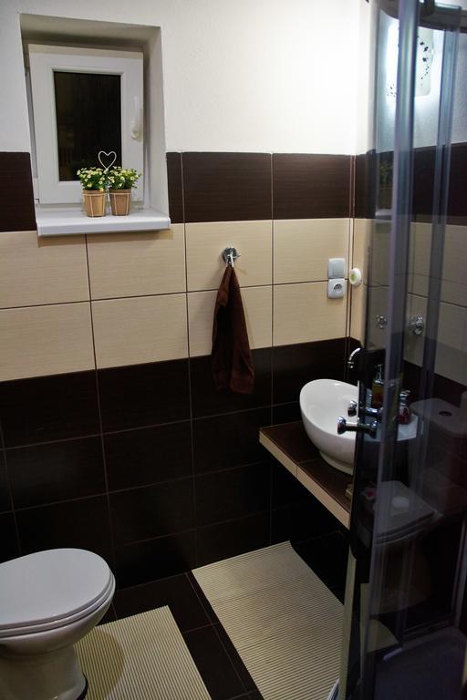 Apartment Pharamis Bešeňová Chambre photo