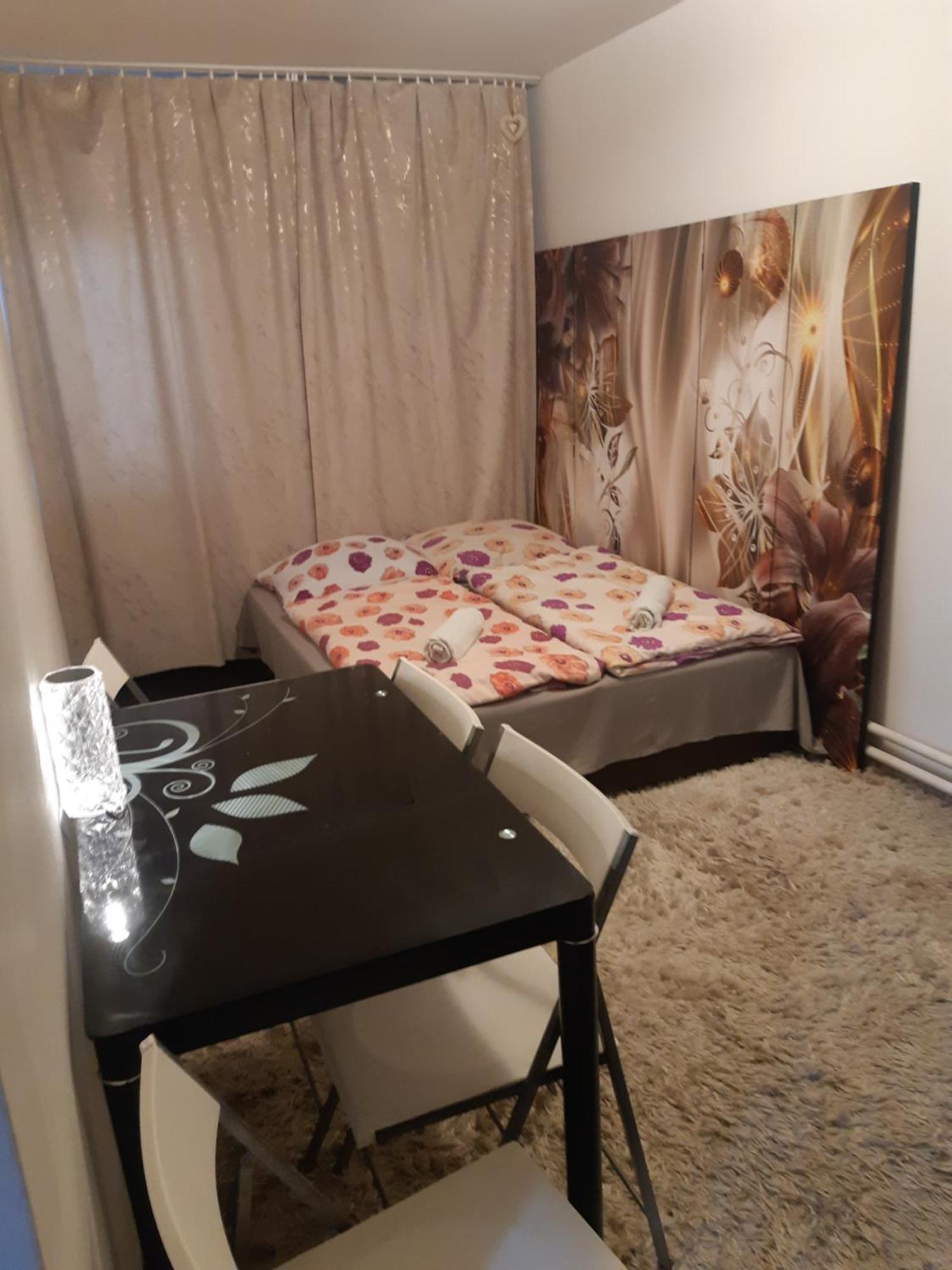 Apartment Pharamis Bešeňová Extérieur photo
