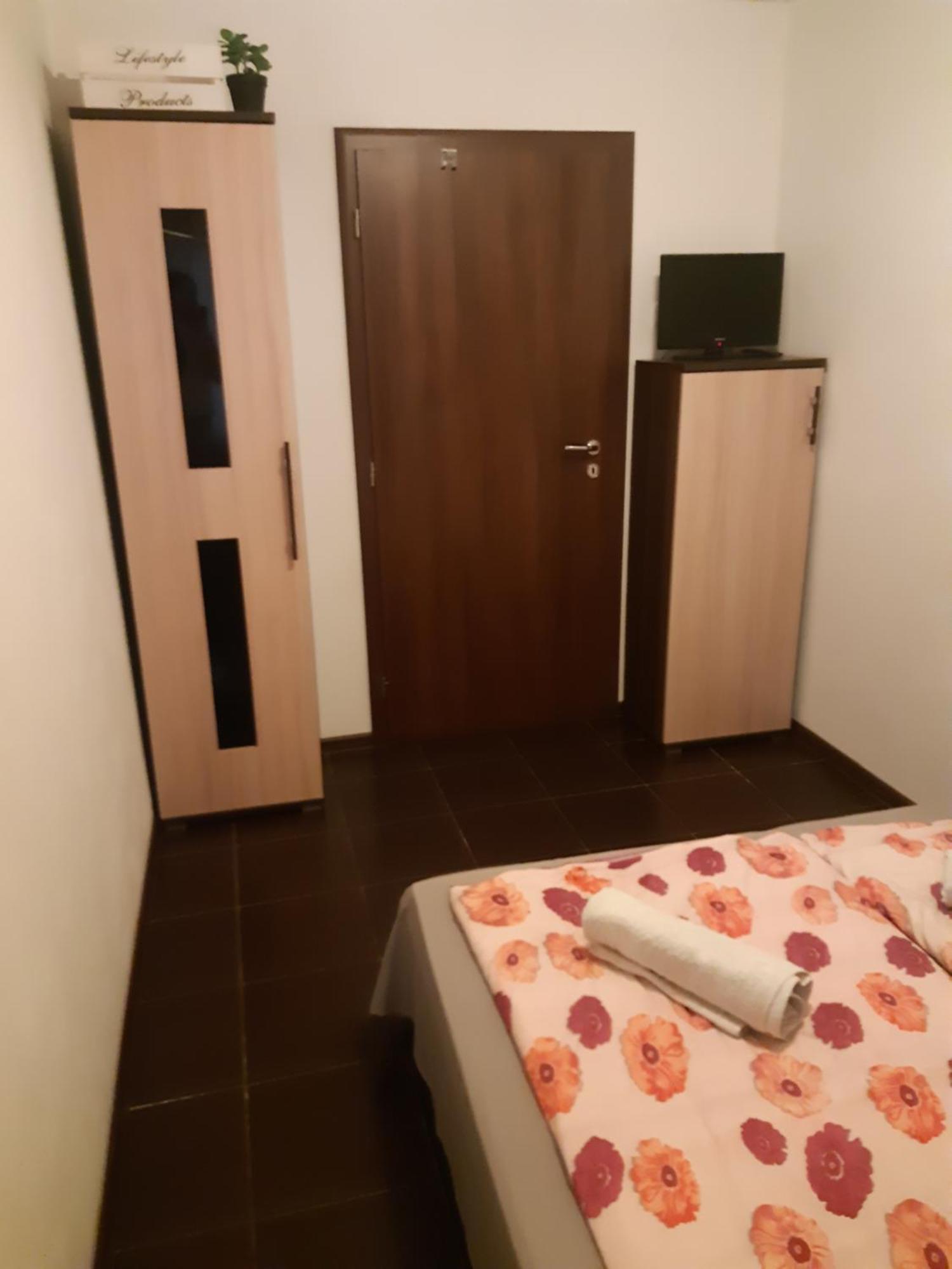 Apartment Pharamis Bešeňová Extérieur photo